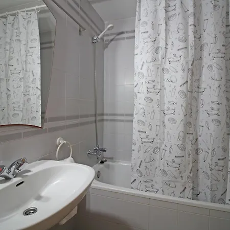 Basic Comfort Miami 17º 0110 Apartment Empuriabrava